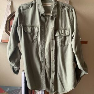Army Hollister Long Sleeve. So soft, button up